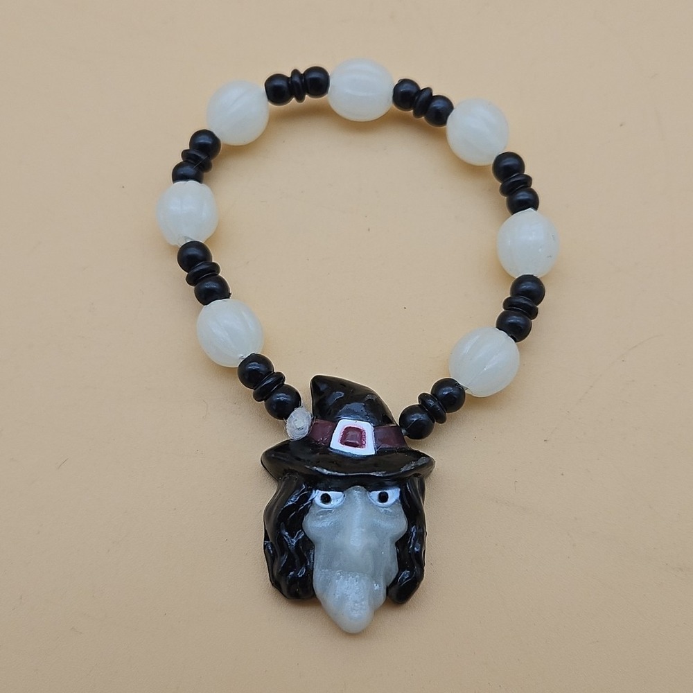 Vintage Halloween Stretch Bracelet Beaded Witch‎ Charm